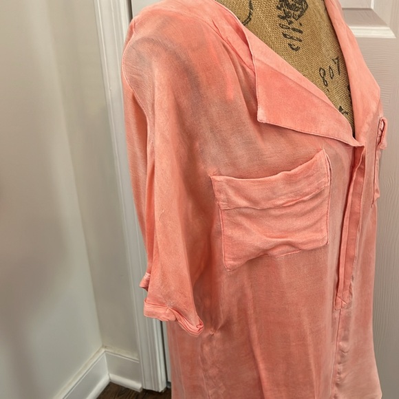 Free people peach color, beach, oversized, short sleeve size medium, gently used - Picture 2 of 4